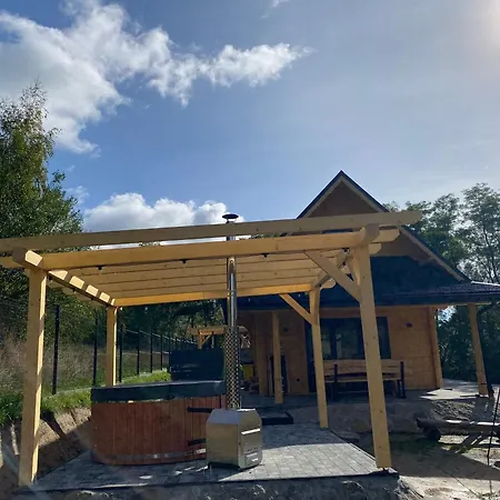 Akacjowe Zacisze * Tylmanowa